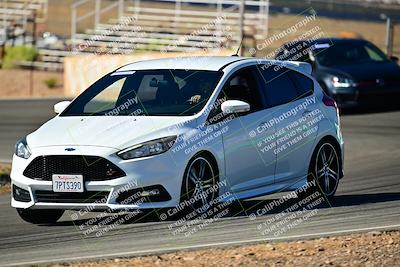 media/Oct-18-2025-Extreme Speed (Sat) [[d6d7e1fef1]]/Group 4 Orange/Session 1 (Turn 4)/